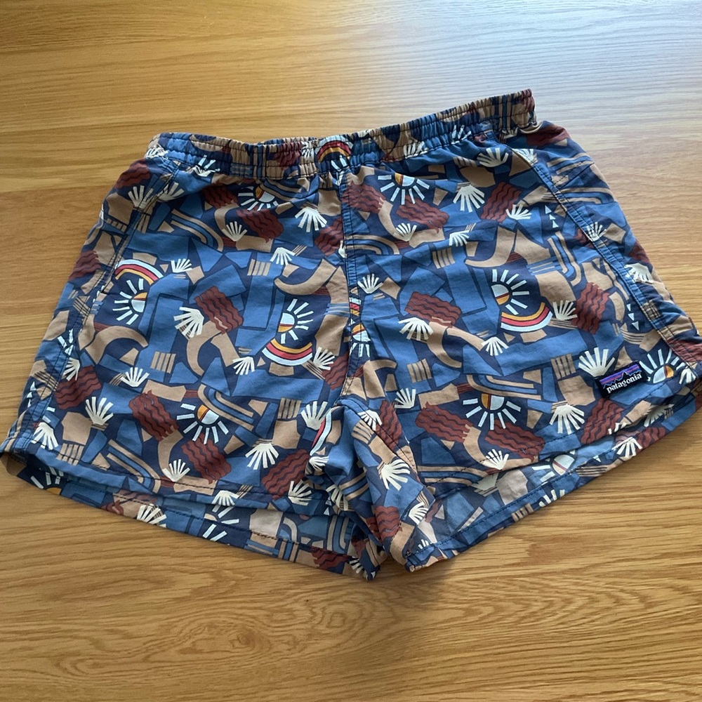 Patagonia Women’s Baggies shorts - XS